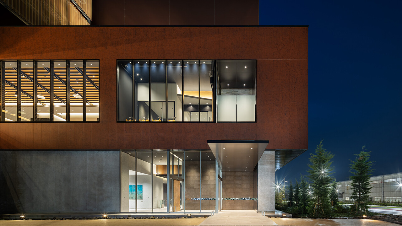 ©Nacása & Partners Inc.