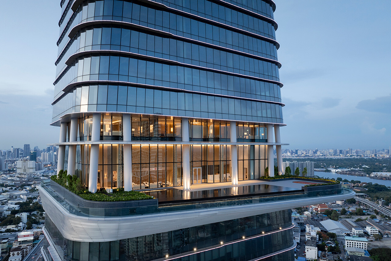 スカイラウンジ